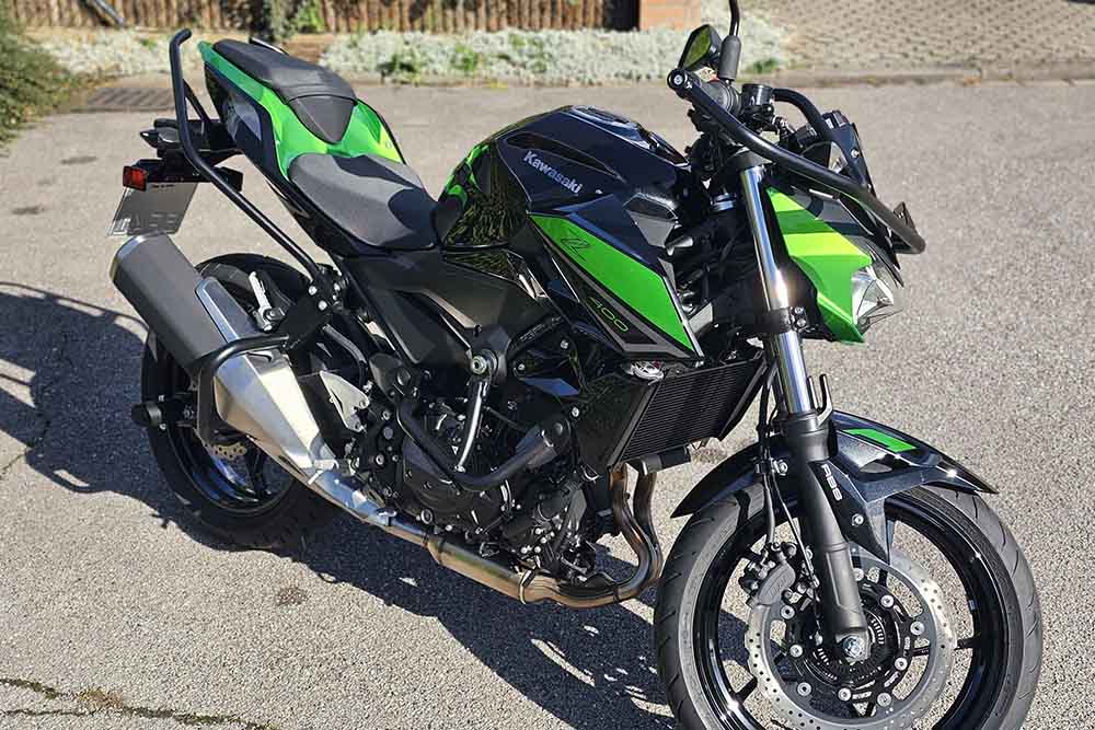 Kawasaki Z400 – ideal für Ausbildung Klasse A2
