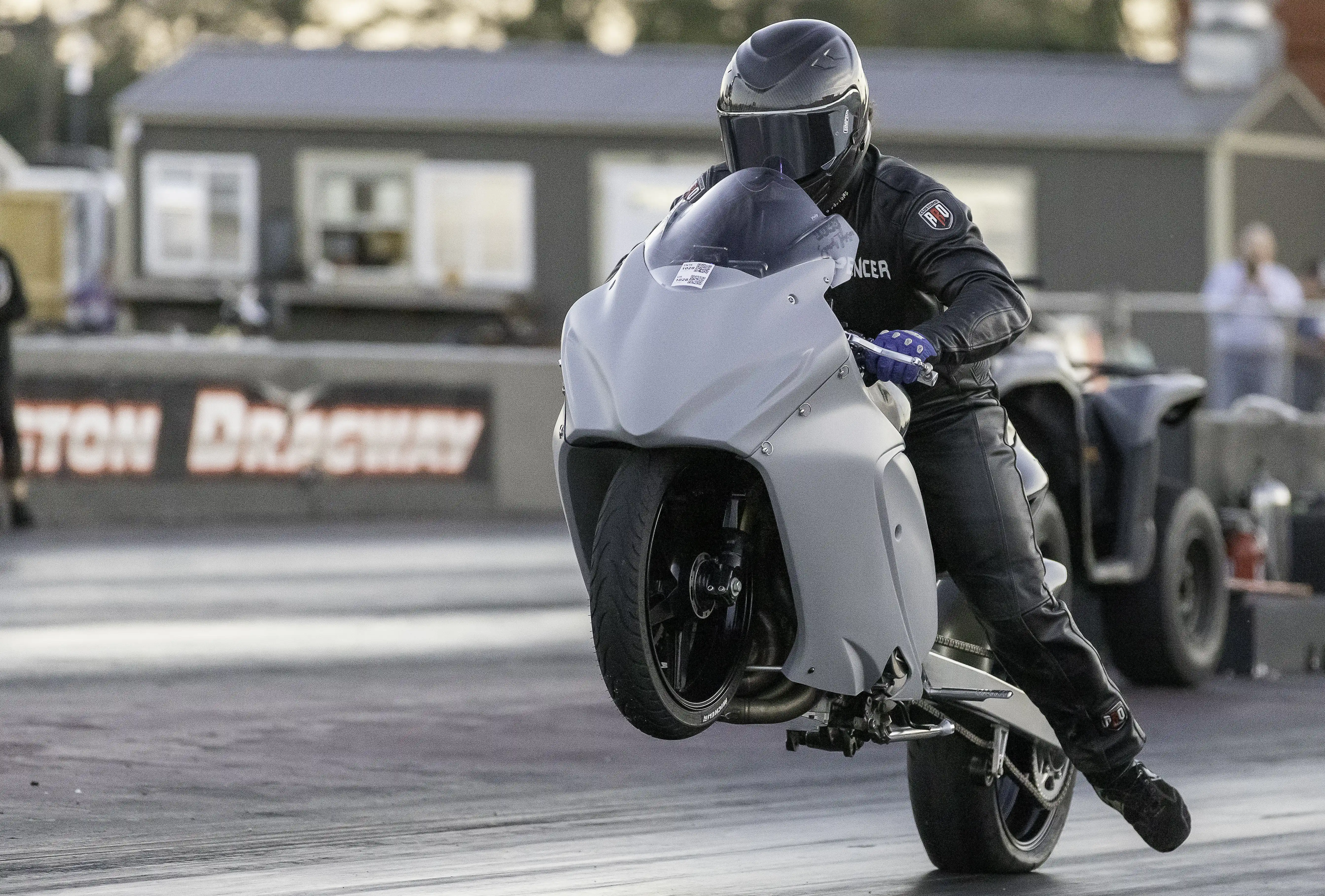 190Hookup.com Hooked on Speed 2025