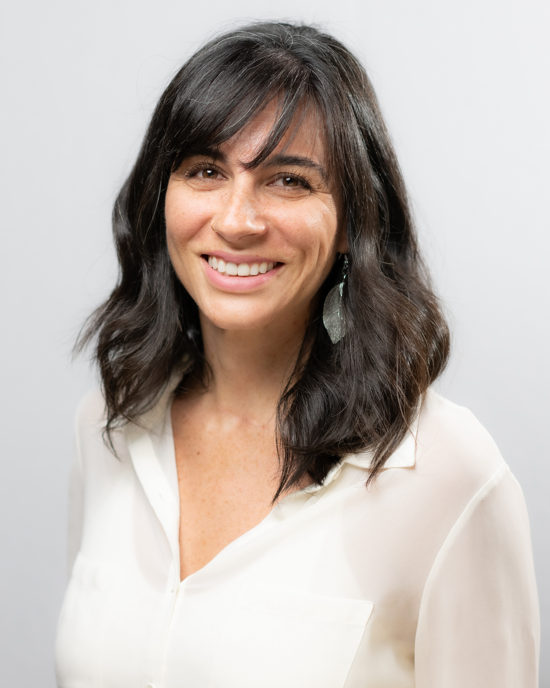 Headshot of Nelmarie Vilaro Caro