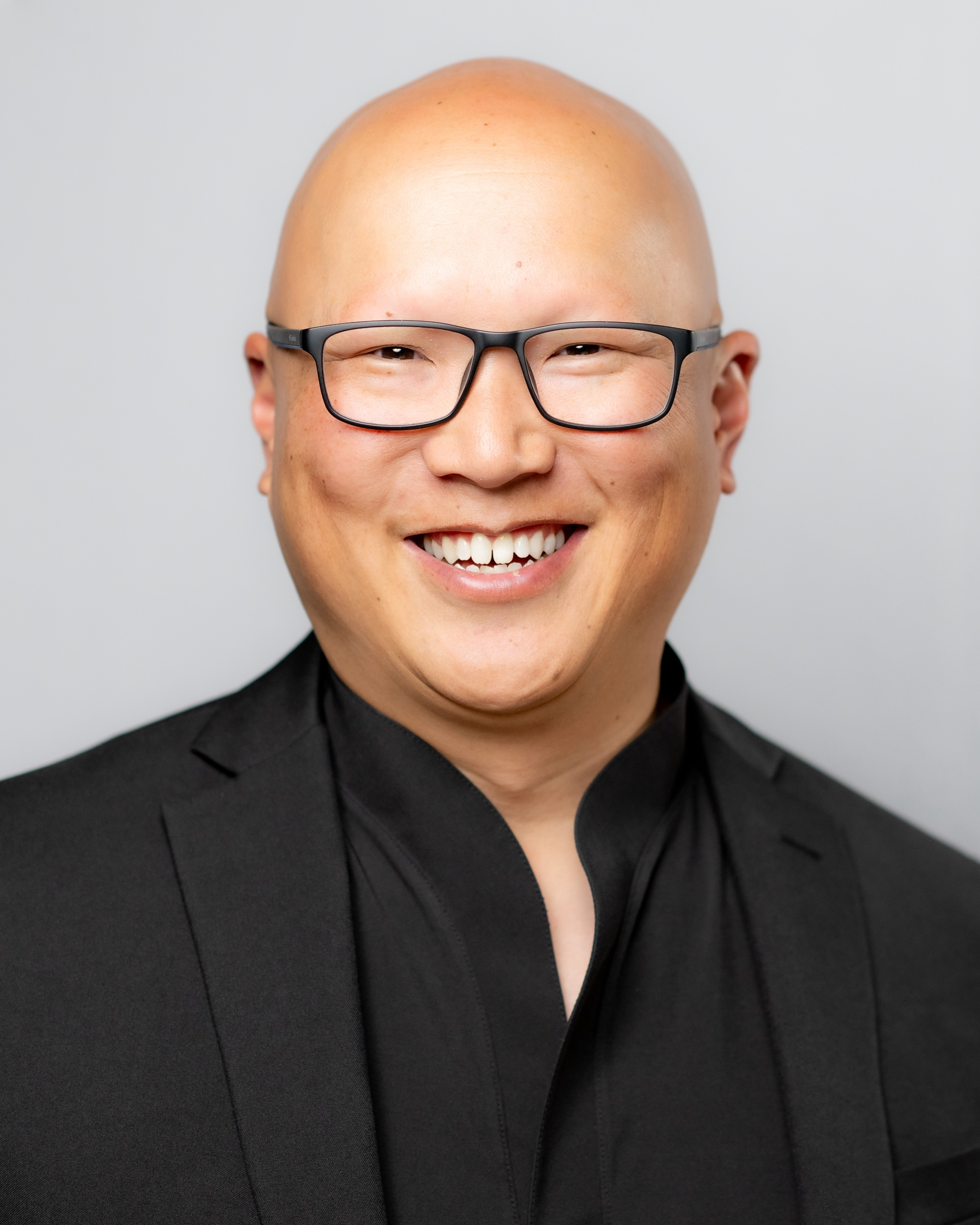 Headshot of Rich Lee
