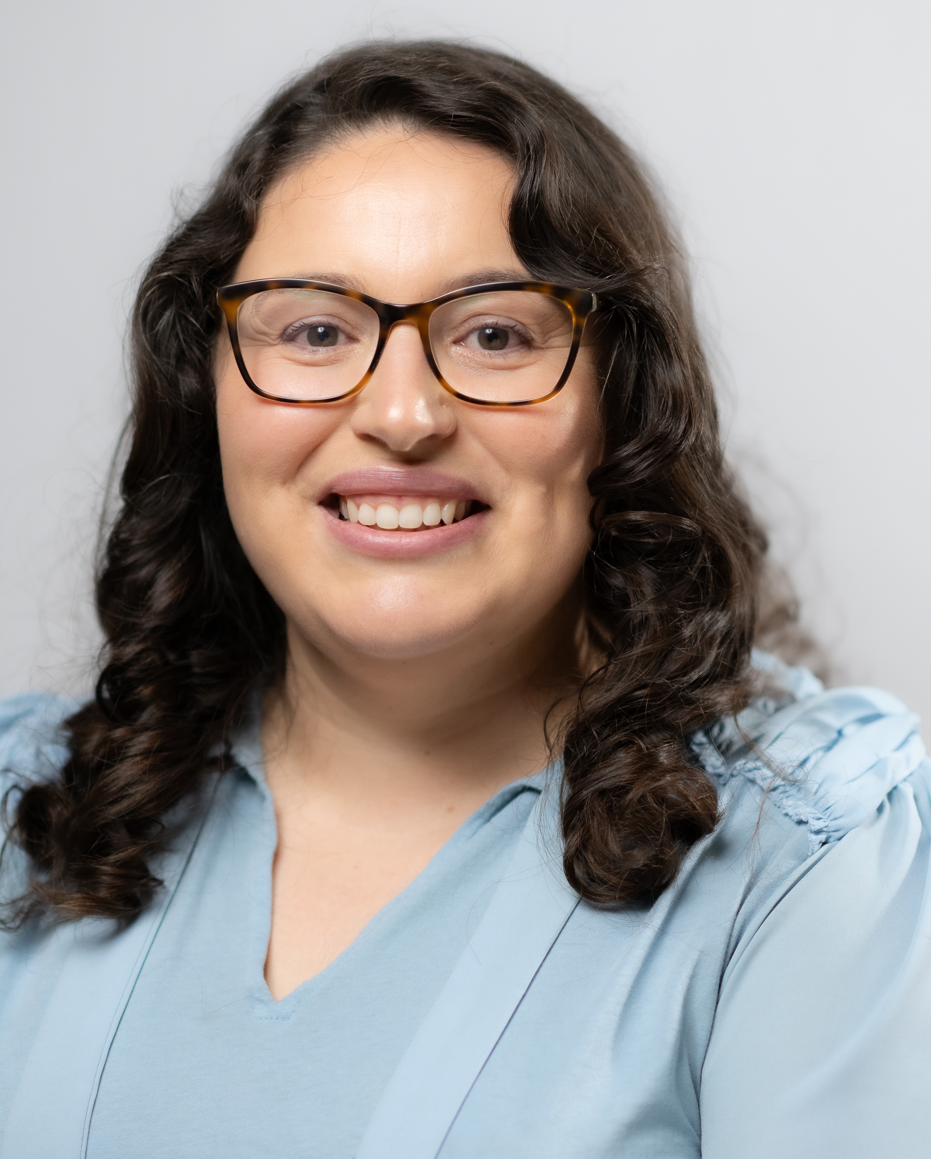 Headshot of Jennifer Adams