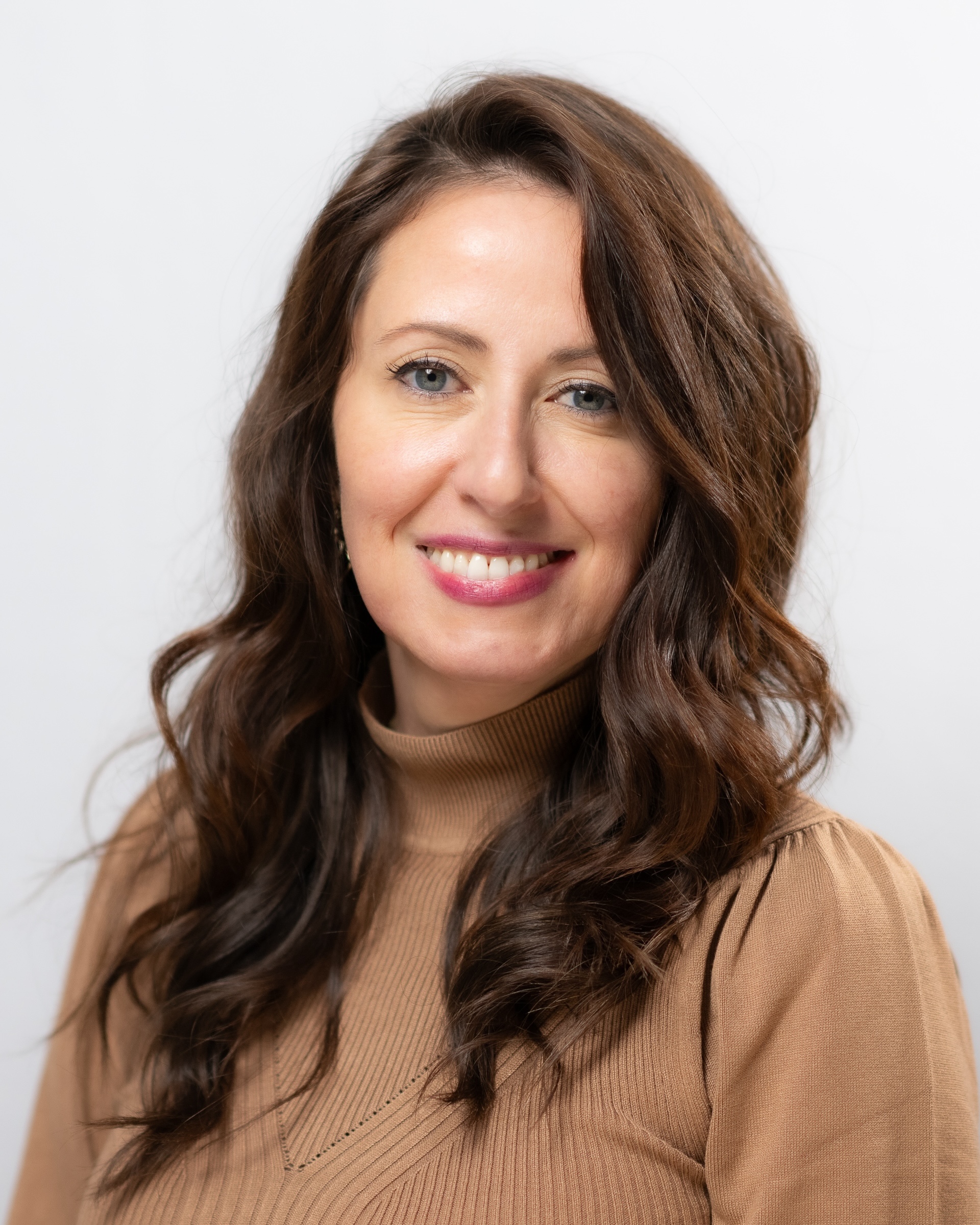 Headshot of Ruby Gomez Harrison