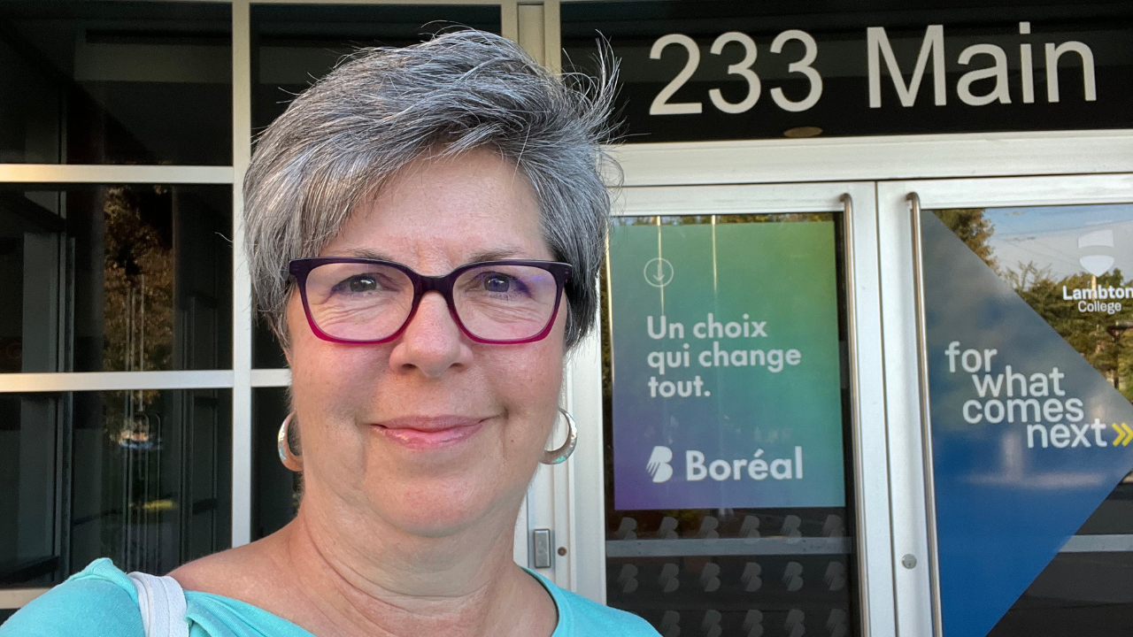 Doreen Ashton Wagner in front of the Ottawa Campus of Collège Boréal.