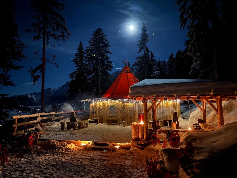 2ème hiver pour le Tipi du Trappeur à la Clusaz