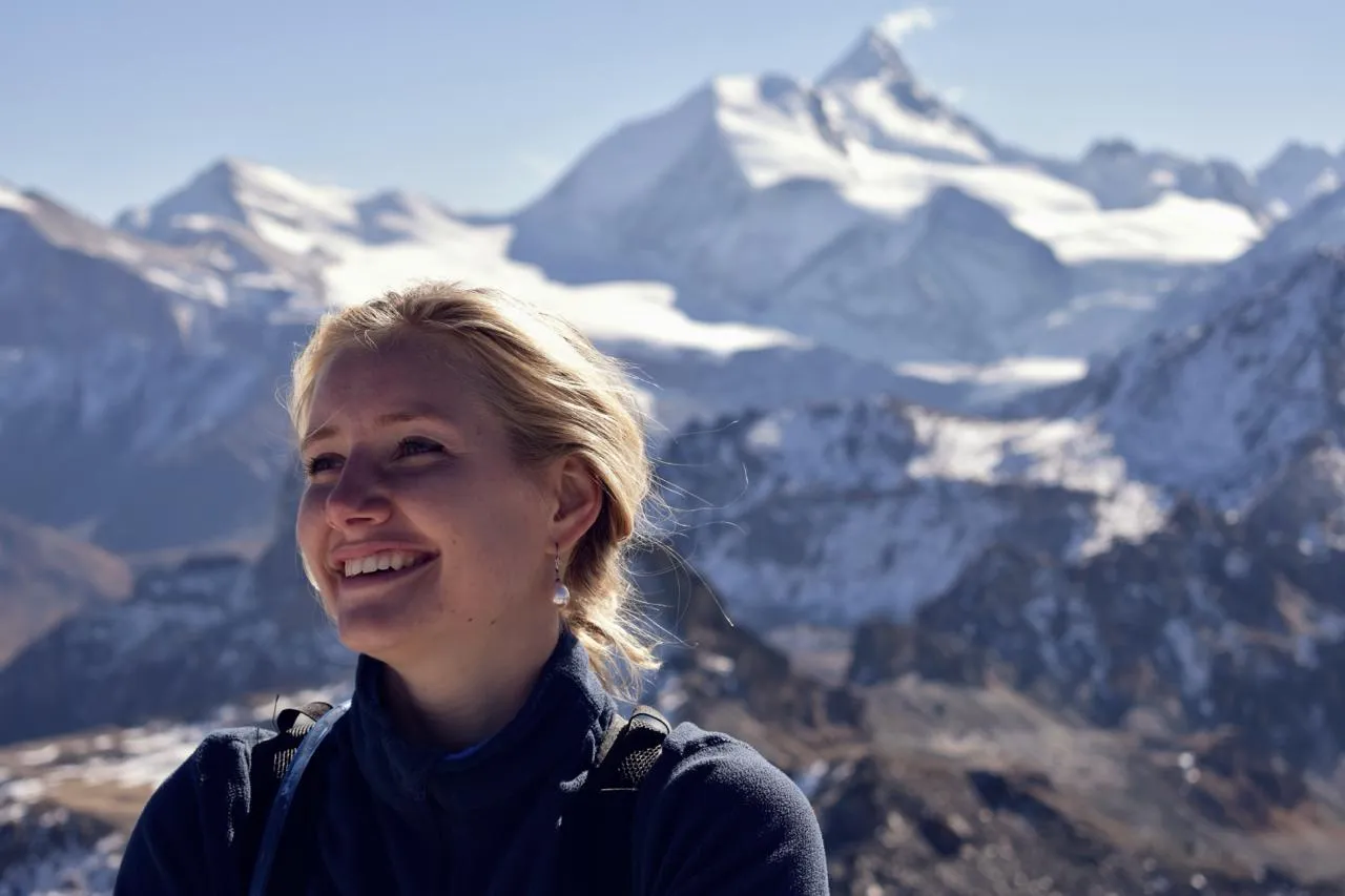 ALTITUDE 3999: The Forgotten 4000, Anastasia Bouzdine's Challenge