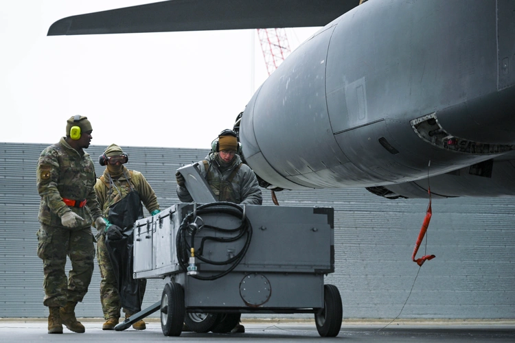Skydrol 5 Hydraulic Fluid: Industry Leading Fire Resistance for Modern Aircraft