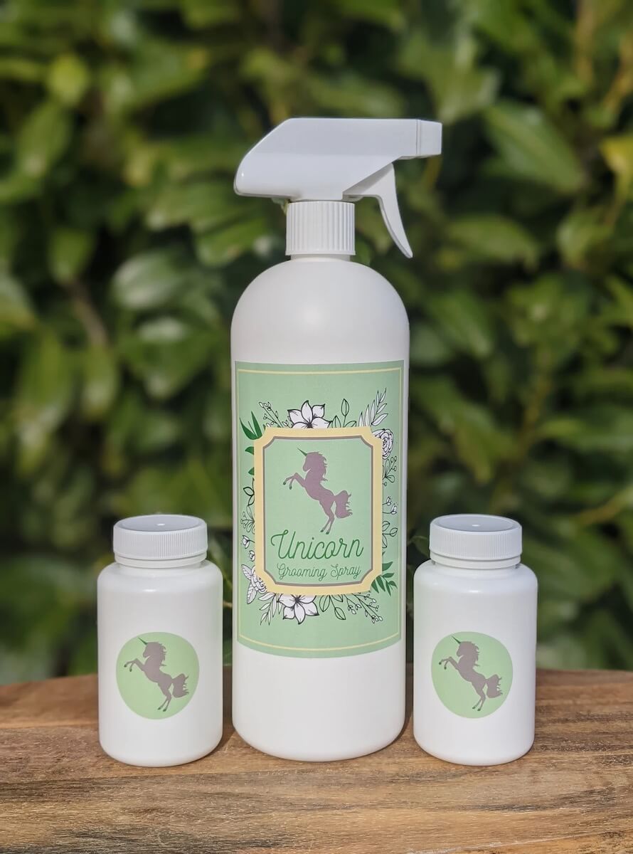 Product image of a unicorn spray bottle