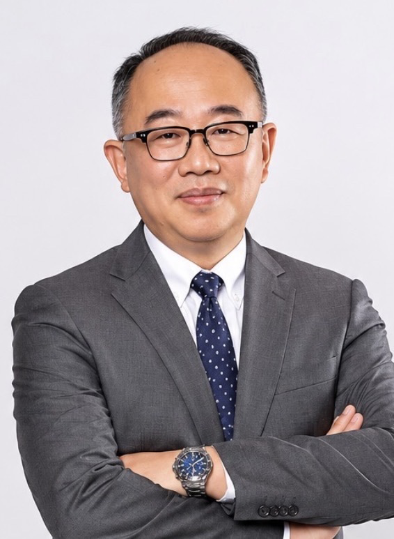 李衍飛 博士