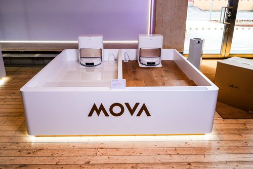 MOVA products AI vacuum cleaner