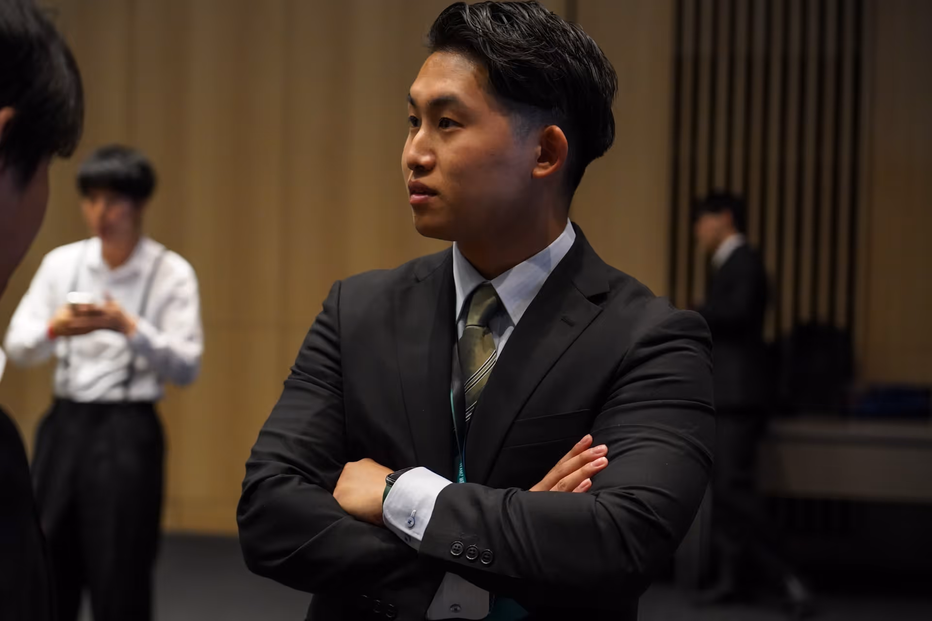 レッドカーペット・ガラを楽しむ出席者たち。