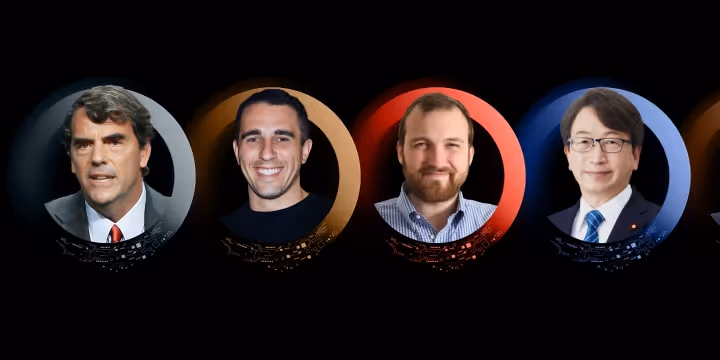 4人の男性のスピーカー顔写真が黒い背景に円形フレームで並んでいる。