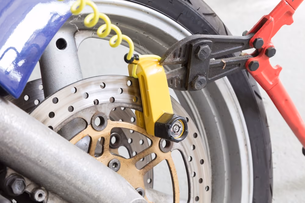 Cover motorcycle theft with affordable motorcycle insurance 