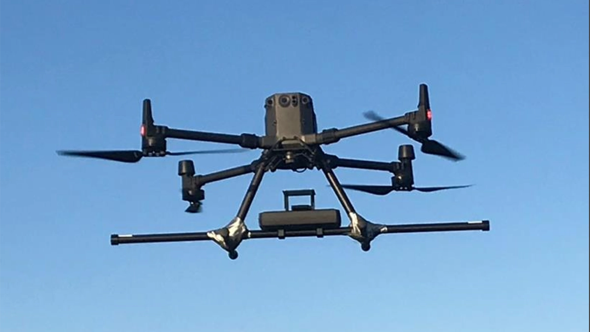 JI M300 shortly before landing after a flight over the Fen area. The vector magnetometer is installed on the horizontal bar between the two legs forming the landing gear