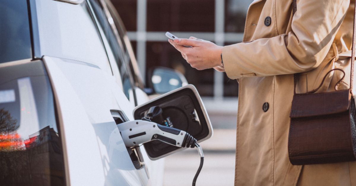 Workplace EV Charging: A Guide for Businesses