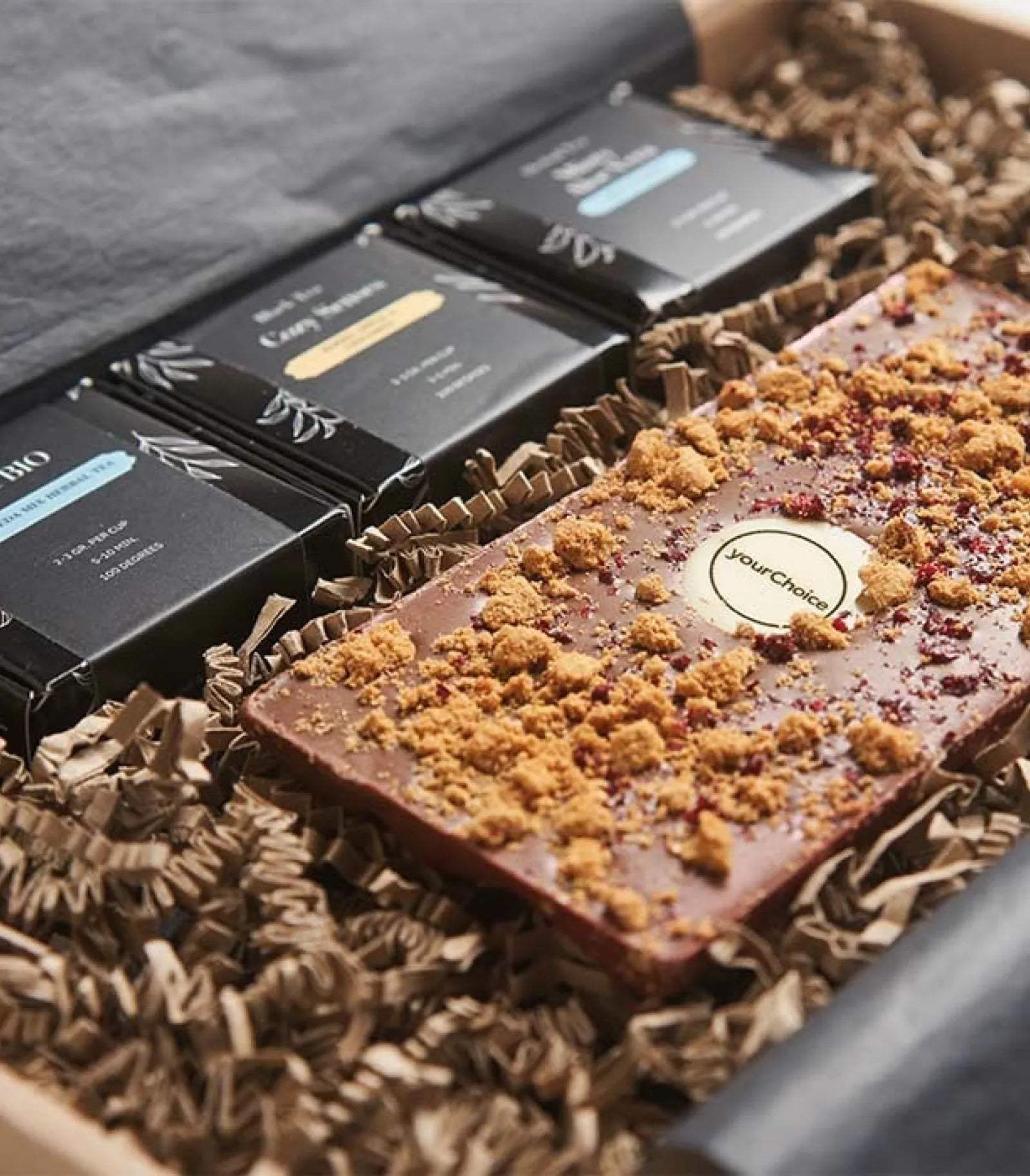 Coffret gourmand de Noël personnalisé avec thés et chocolat au logo de l'entreprise