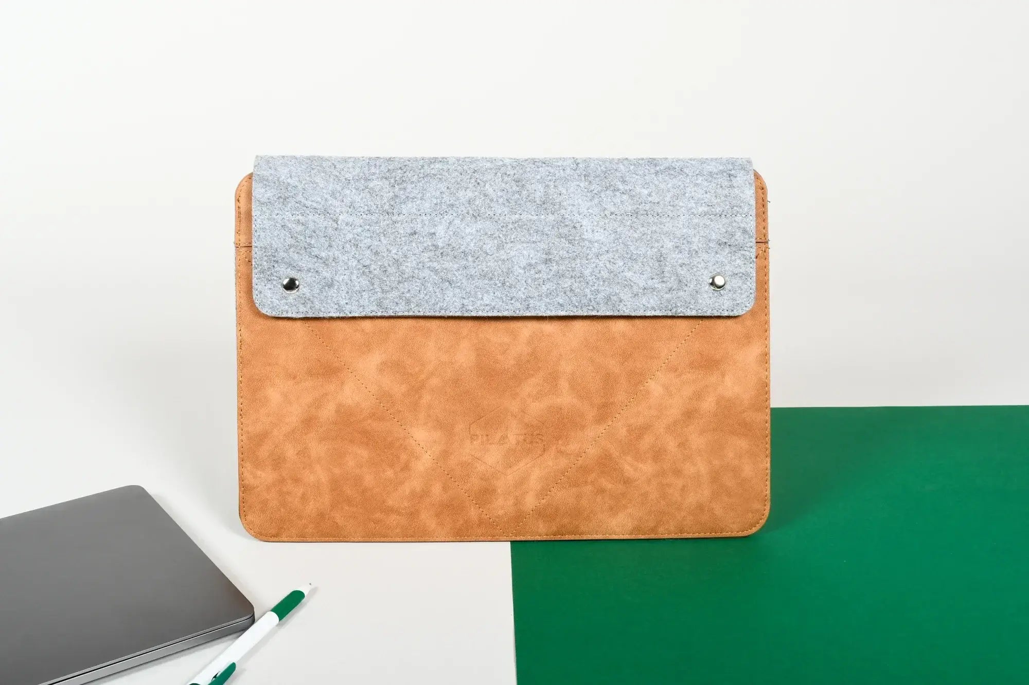 Pochette ordinateur Pilatus - 14\" ou 16\"