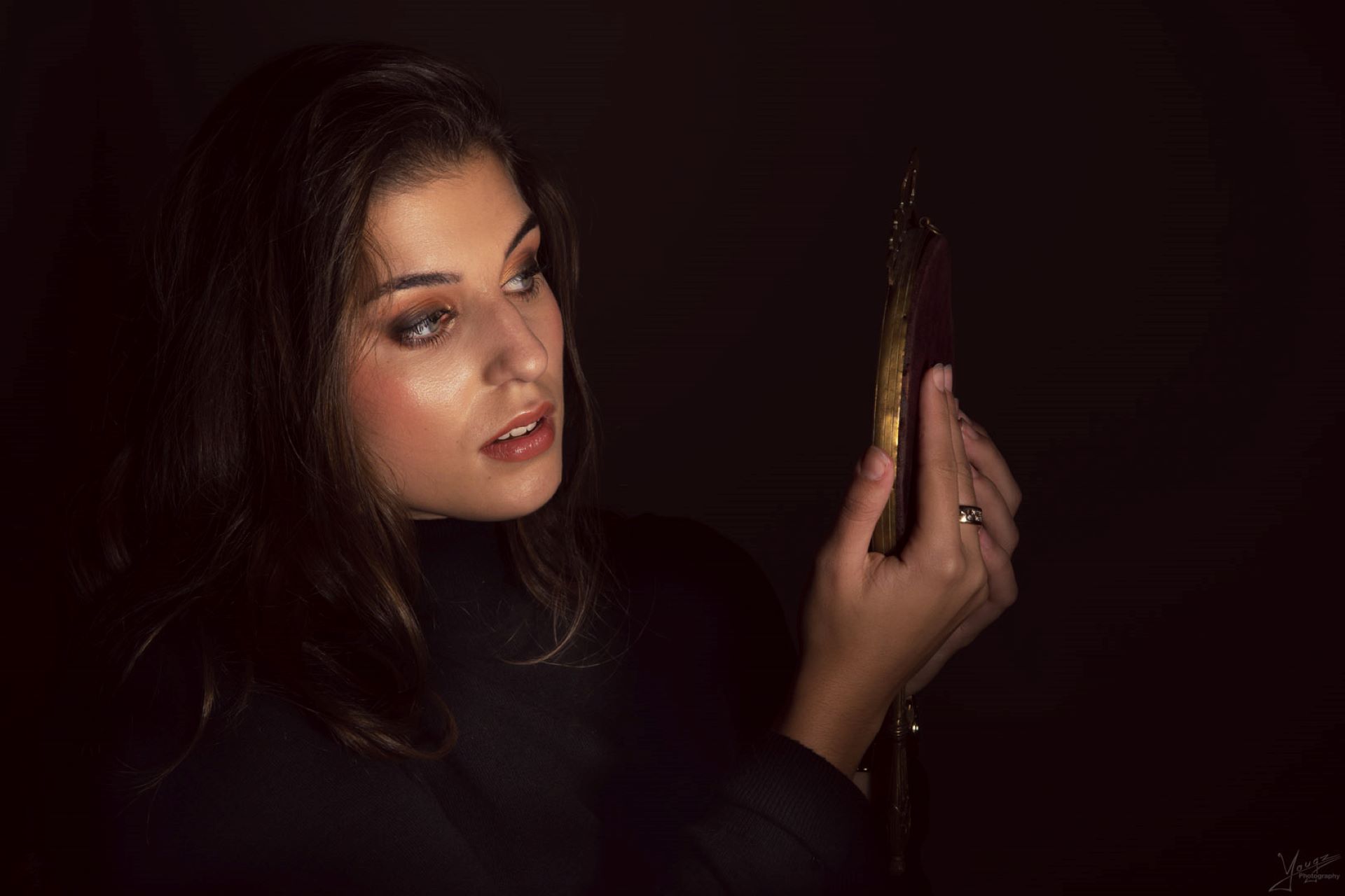 Portrait naturel réalisé en studio par Yougz Photo