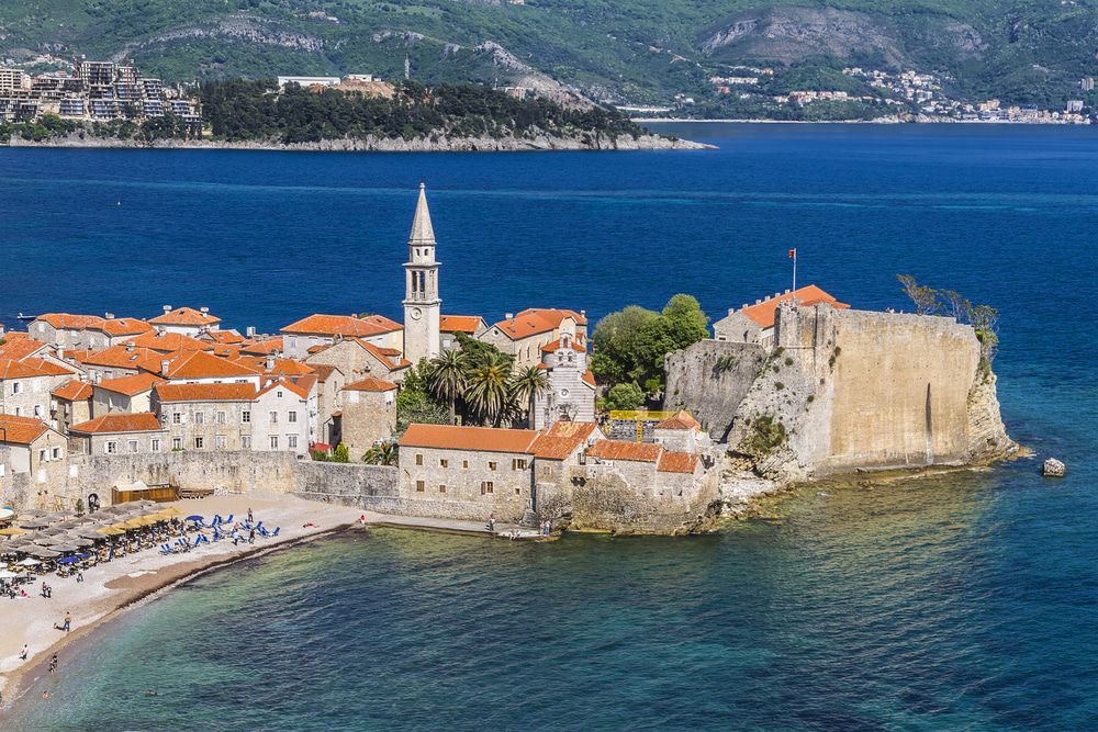 three bedroom apartment for sale in old town budva montenegro real estate investment