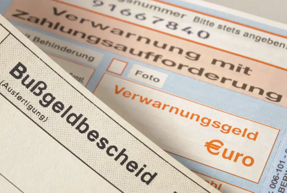 Strafzettel-Symbolbild — Ordnungsamt-Kontrolle