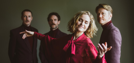 Darling West: Lights – Juleturné 2026