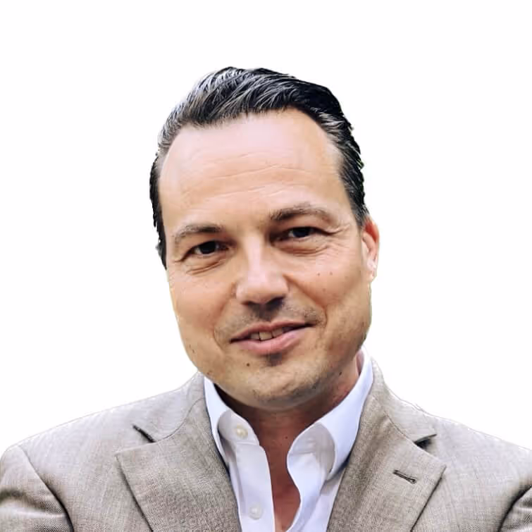 Foto de Christian Alsen, fundador de relatico - un software SRM para Lieferant Gestión y Documentación de Cadenas de Suministro.