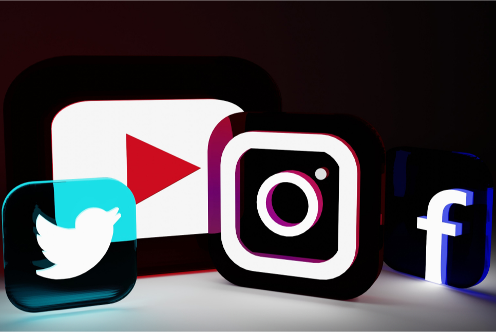 Maximizing Social Media Marketing: Setting Expectations, Strategies, and Measuring Success