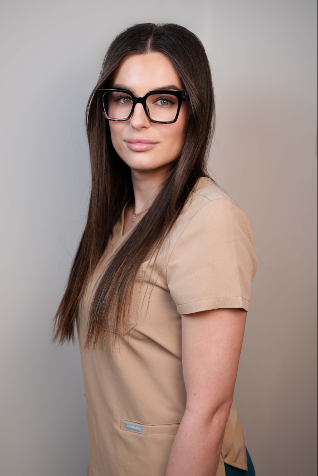 Karolina Rostek — higienistka stomatologiczna