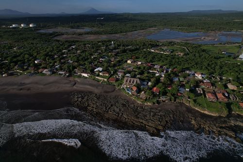 Surf Nicaragua: Exploring the Best Waves in North Nicaragua's Punta Miramar and Puerto Sandino