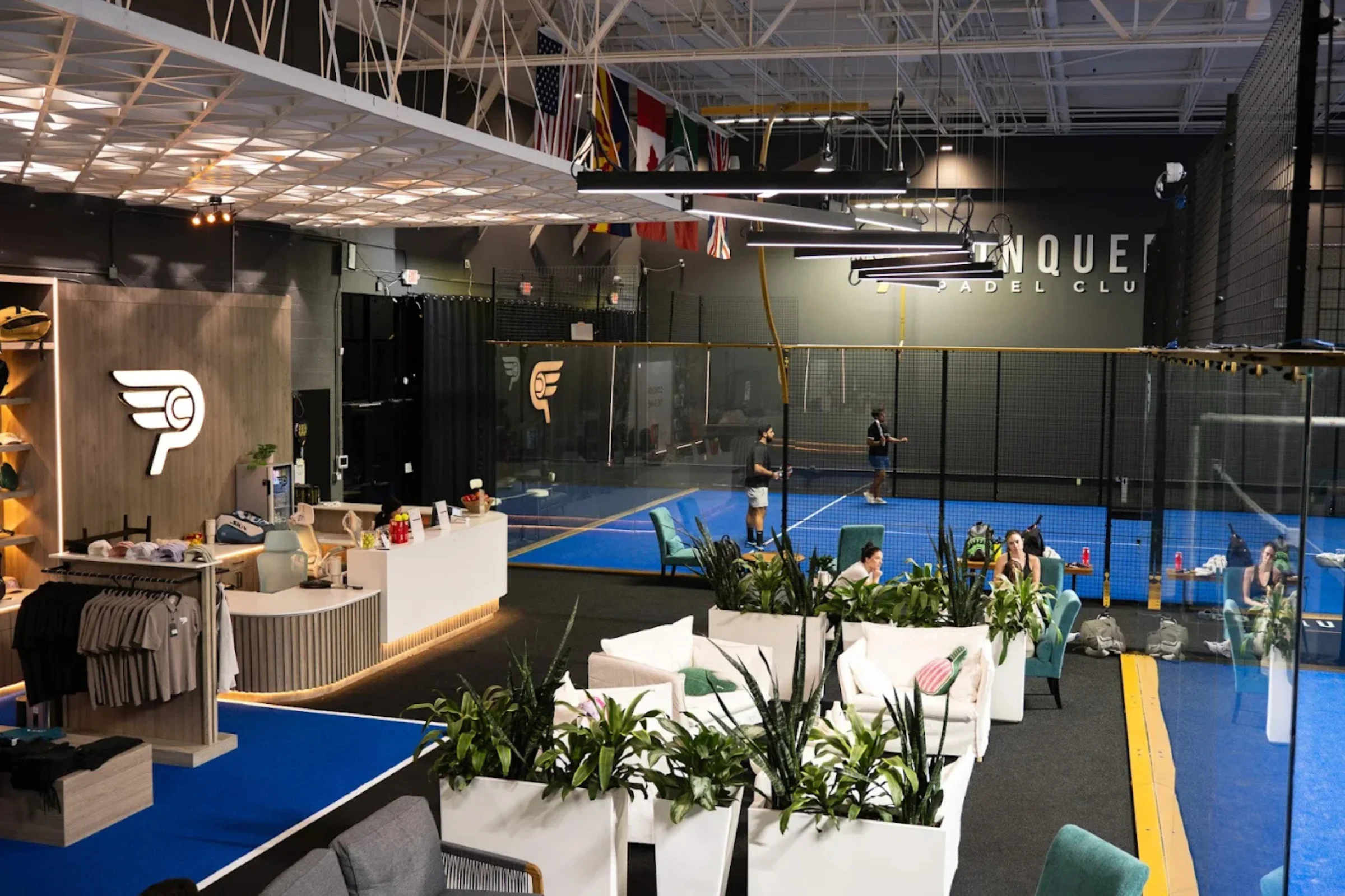 Conquer Padel Tempe | Pistas Premier Padel Indoor en USA