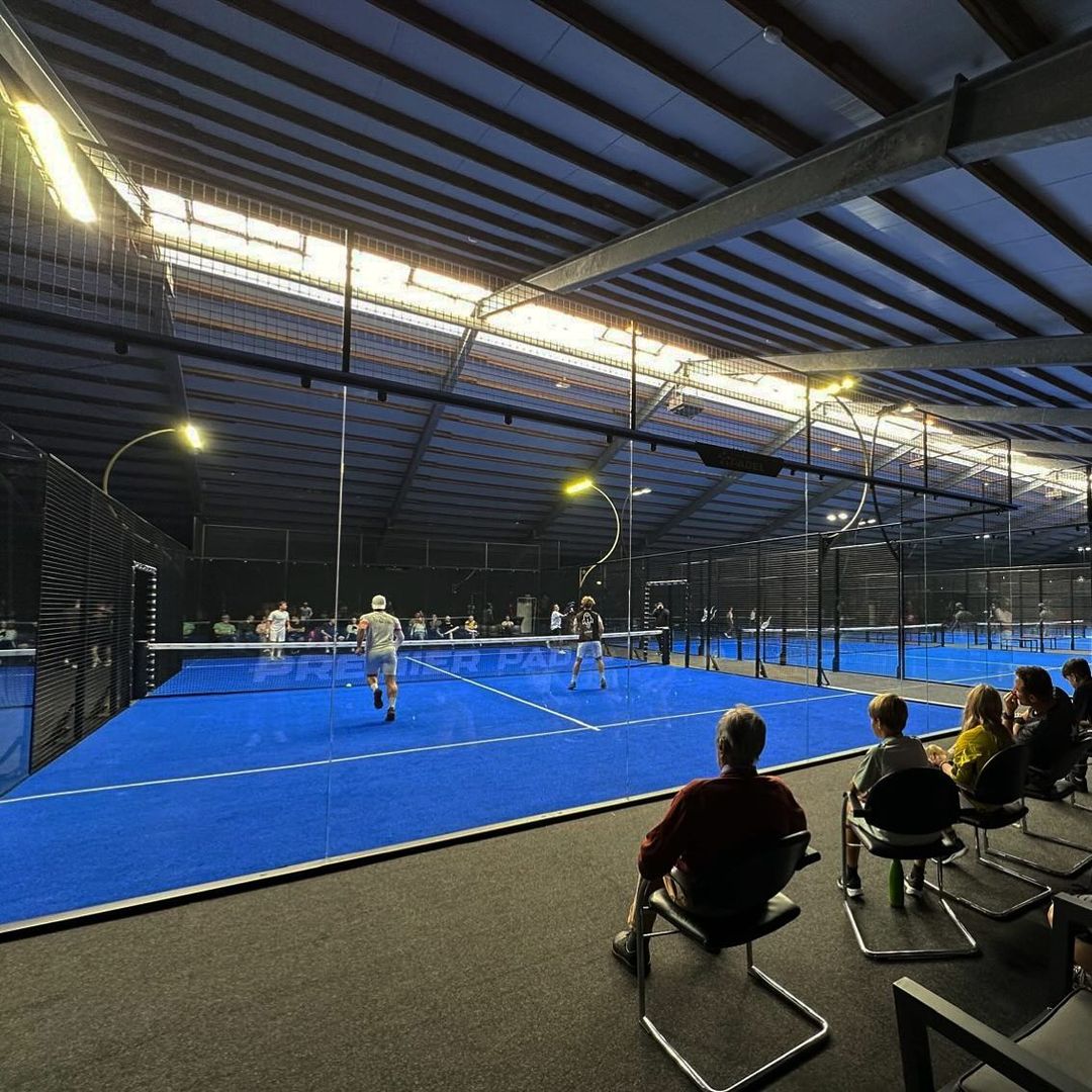Racquet Republic Deutschland | Indoor Padelplatzbau