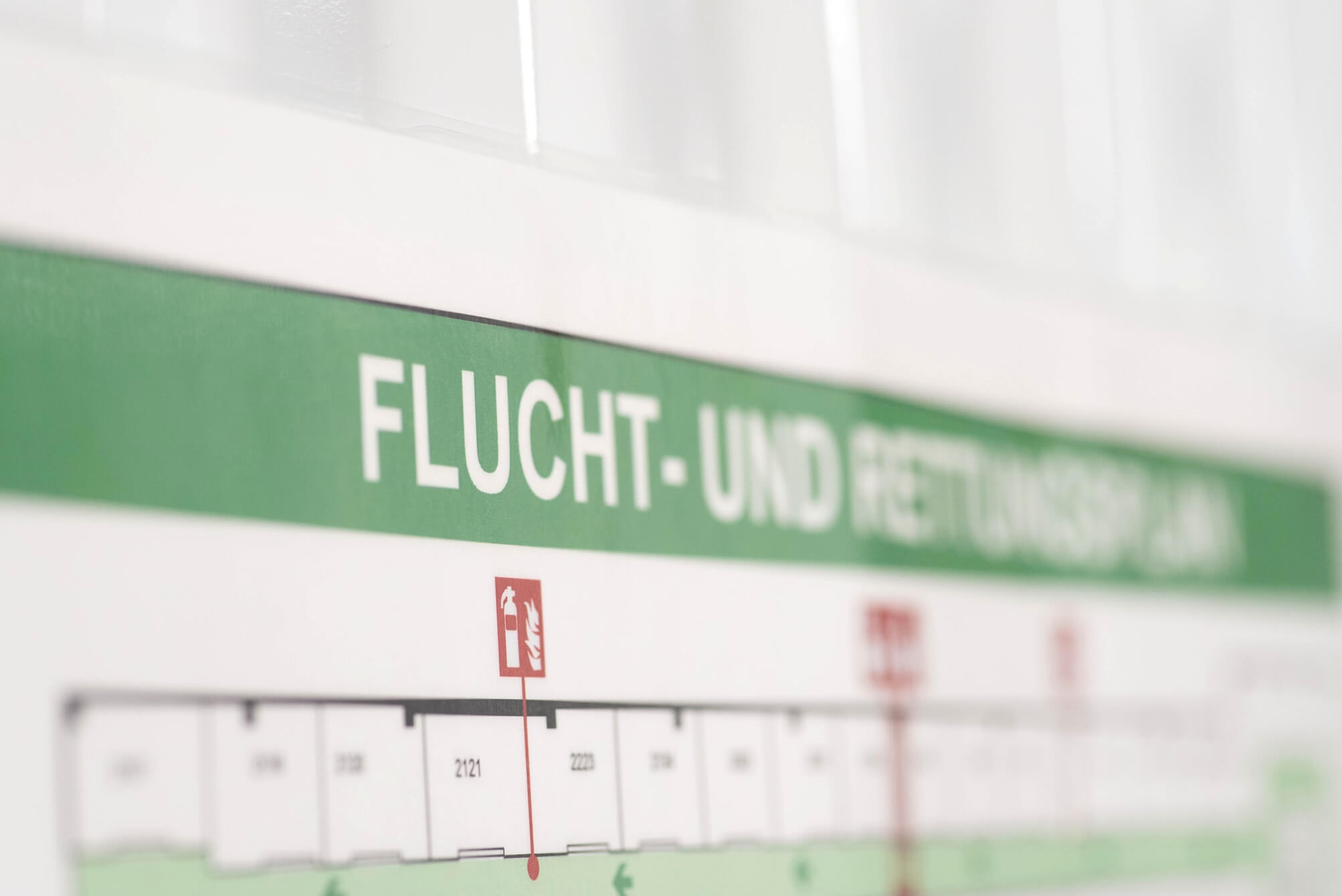 Je nach Betriebsgröße muss es mehrere Möglichkeiten zur Flucht geben.