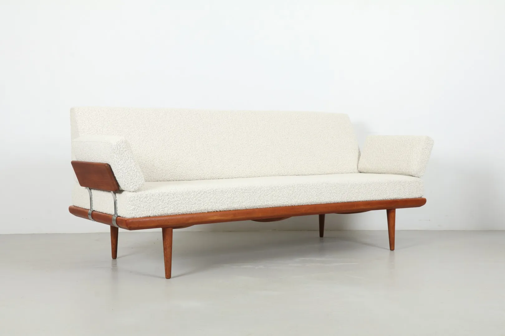 Refined Hvidt & Molgaard 'Minerva' Model 417 Sofa by France & Daverkosen