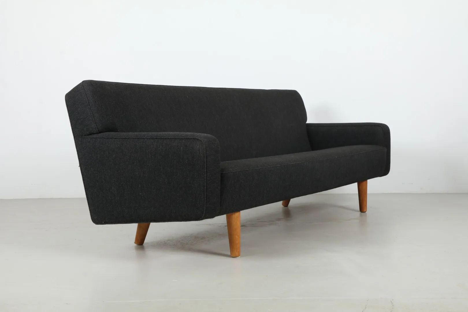 Exceptional Hans J Wegner 'AP32' Sofa by AP Stolen