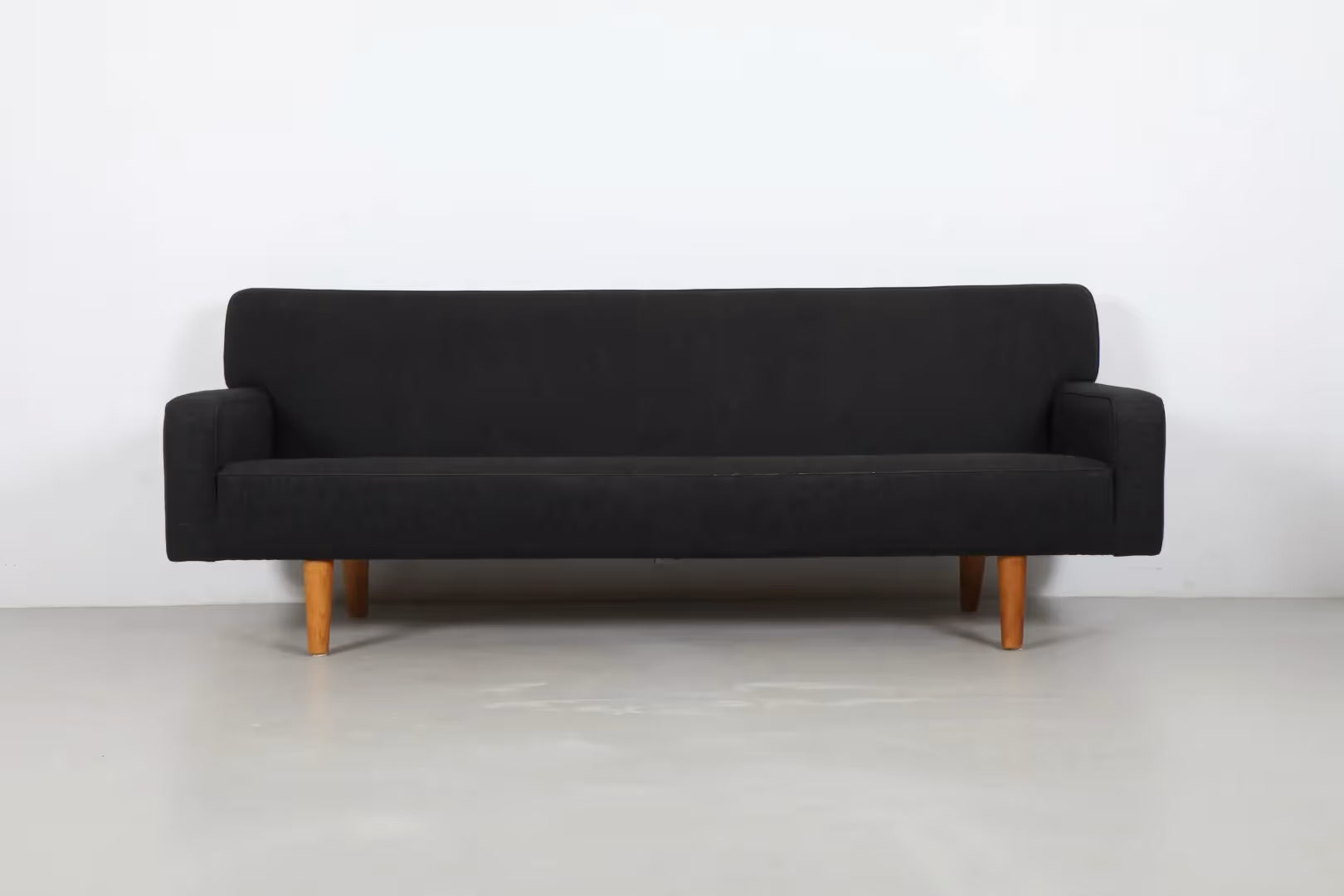Exceptional Hans J Wegner 'AP32' Sofa by AP Stolen