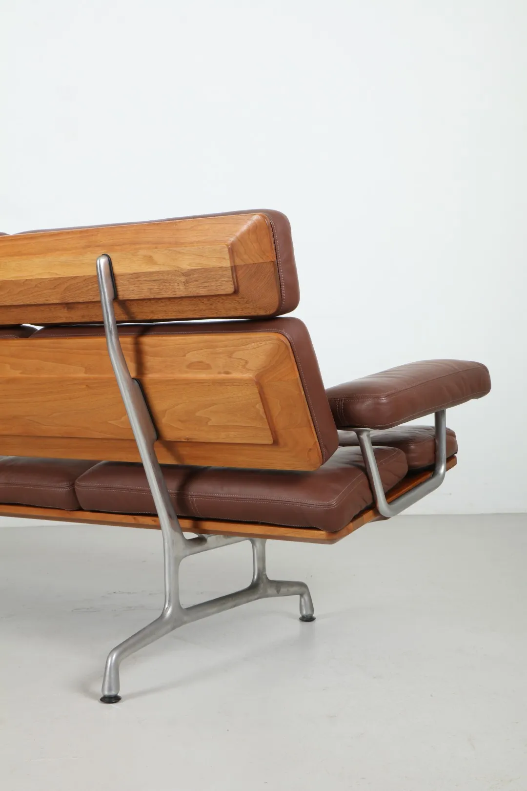 Everything Eames : A Tribute