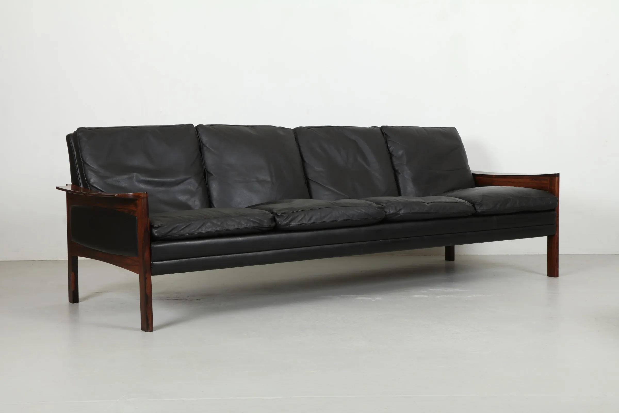 Deluxe Reno Wahl Iversen 'Model 200' Sofa by Godtfred H Petersen