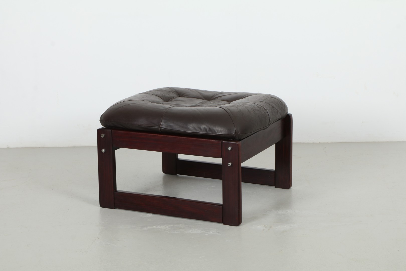 Bold Percival Lafer 'MP-91' Leather Ottoman by Moveis Lafer