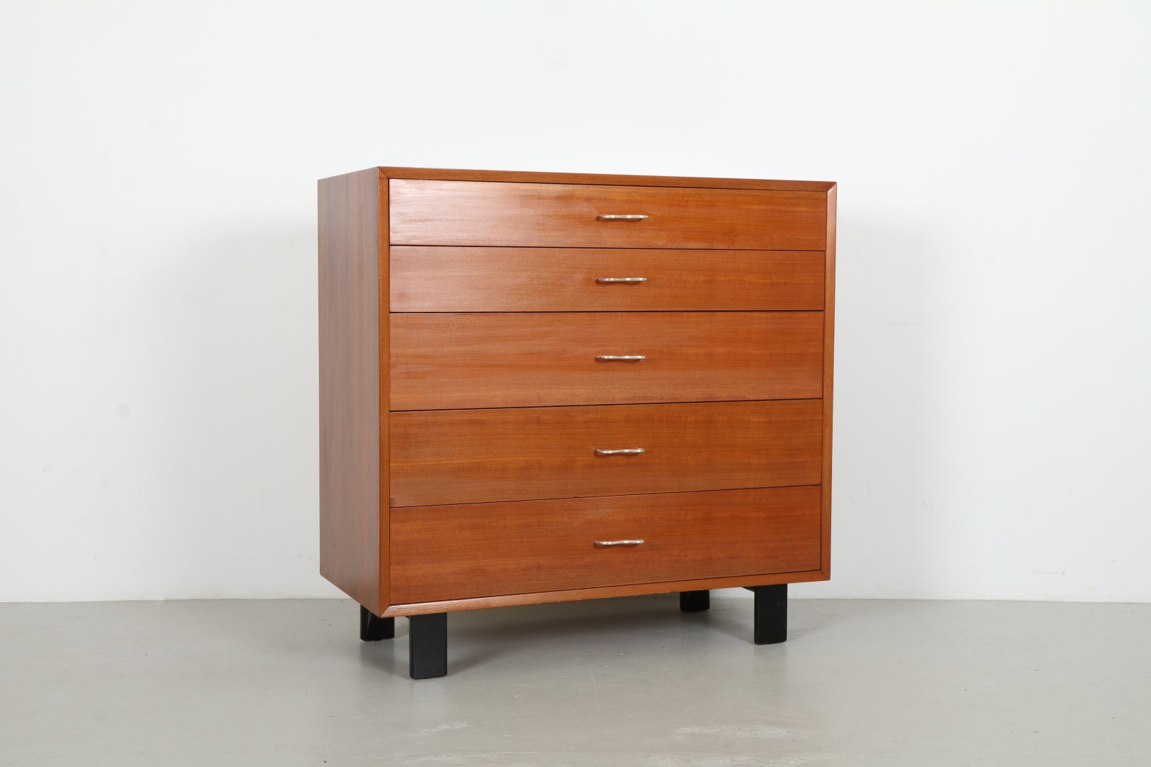 Rare George Nelson 'Model 4620' Walnut Chest of Drawers by Herman Miller
