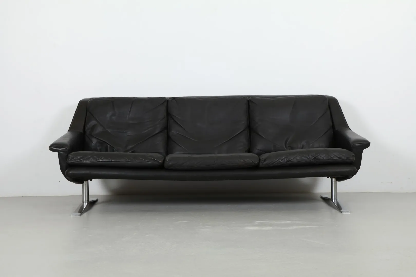 Bold Werner Langenfeld 'Model 802' Sofa by ESA Mobelvaerk