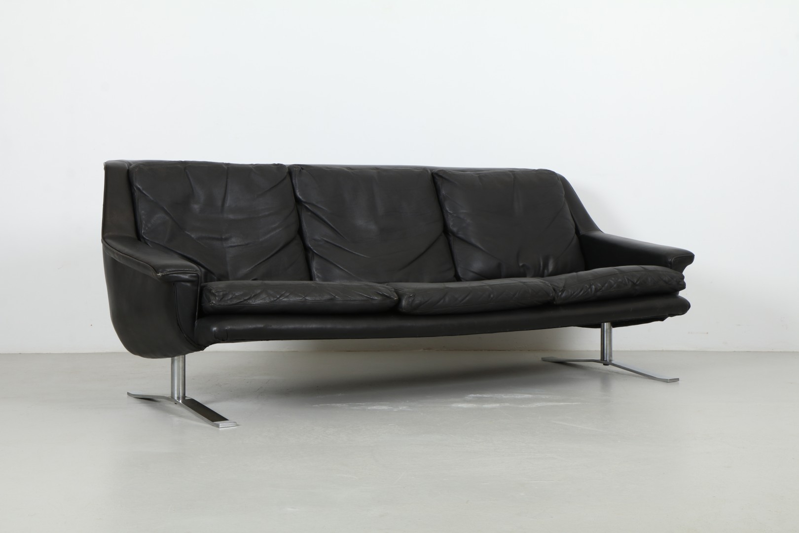 Bold Werner Langenfeld 'Model 802' Sofa by ESA Mobelvaerk
