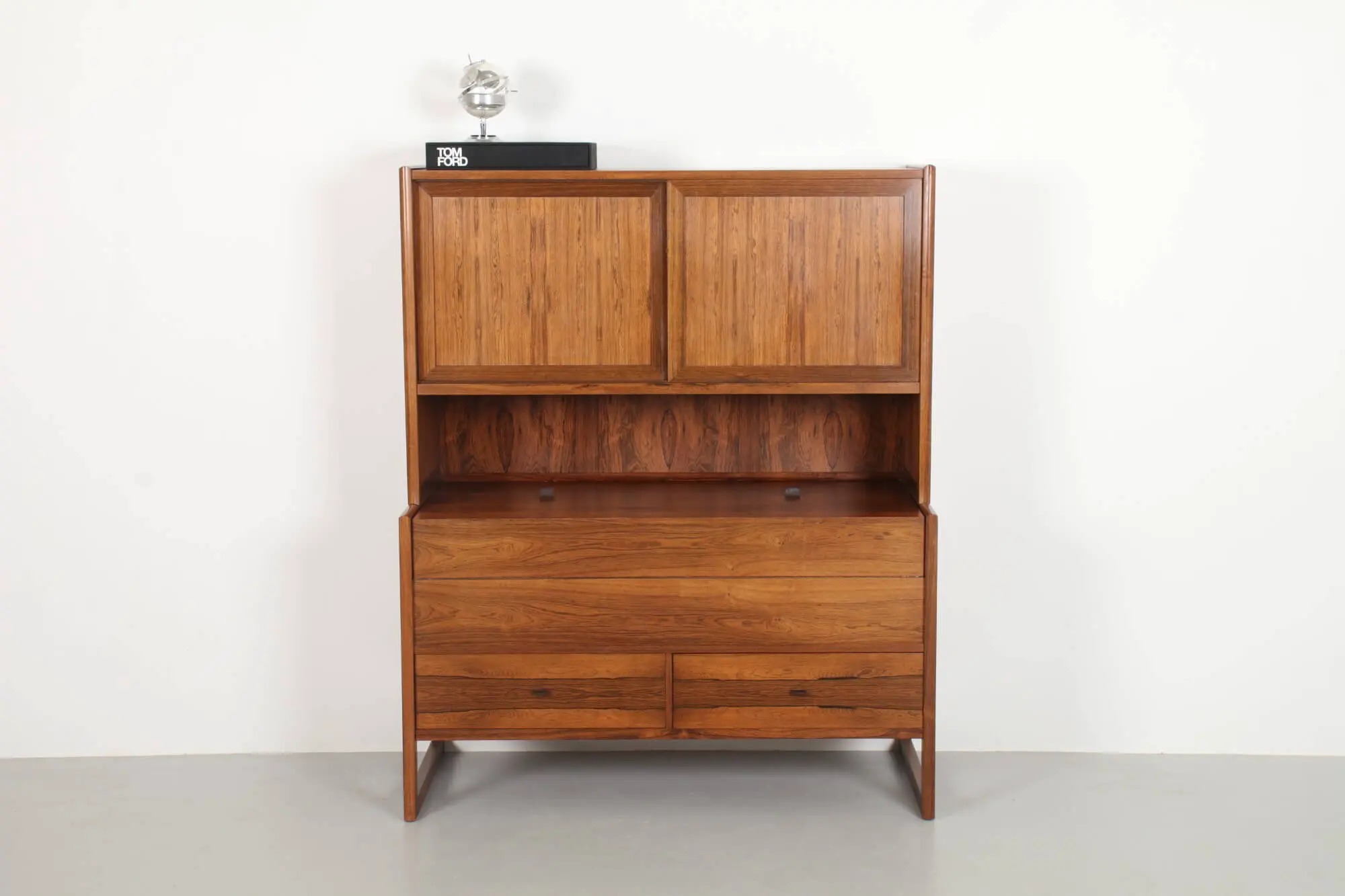 Minimalist Arne Wahl Iversen (Attr) Sleigh Leg Tall Sideboard / Bar Cabinet