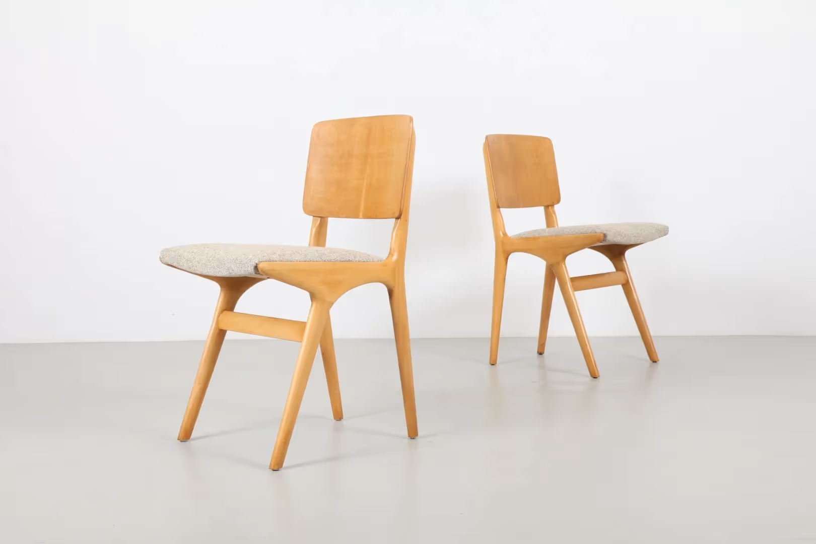 Six Curvaceous David Walker 'Alandale' Model V Dining Chairs by Dalescraft