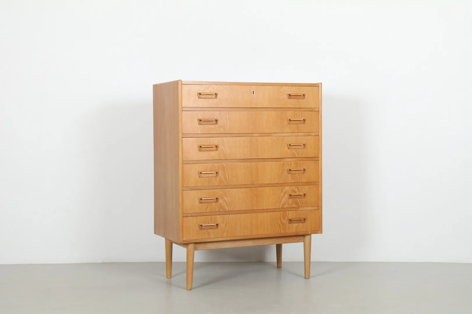 Chic Mid-Century Danish Oak Chest of Drawers