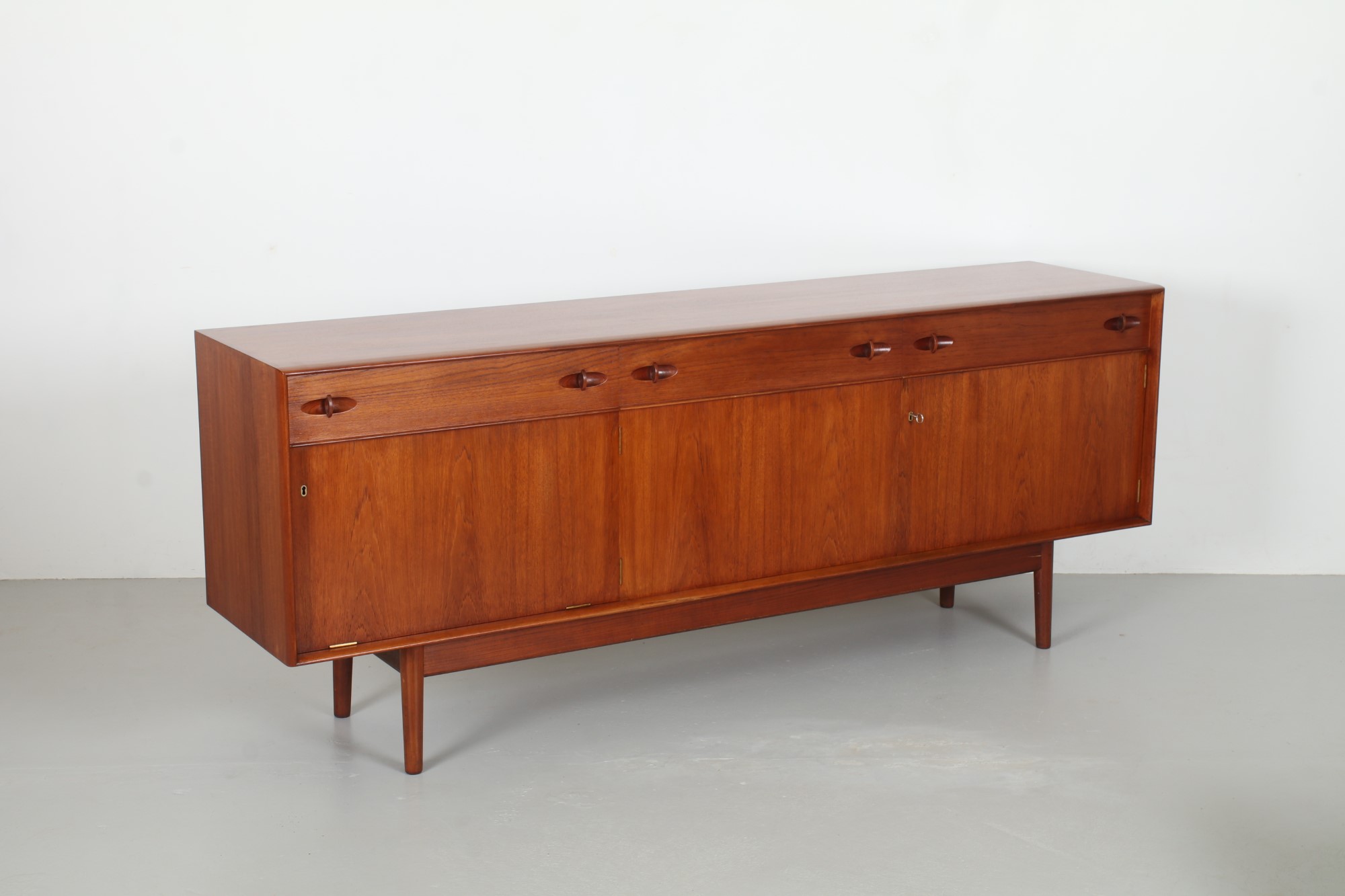 Sleek David Walker 'Dovedale' Sideboard by Dalescraft