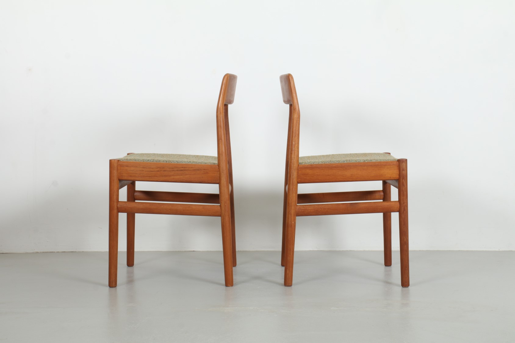 Six Elegant David Walker Dining Chairs by Dalescraft