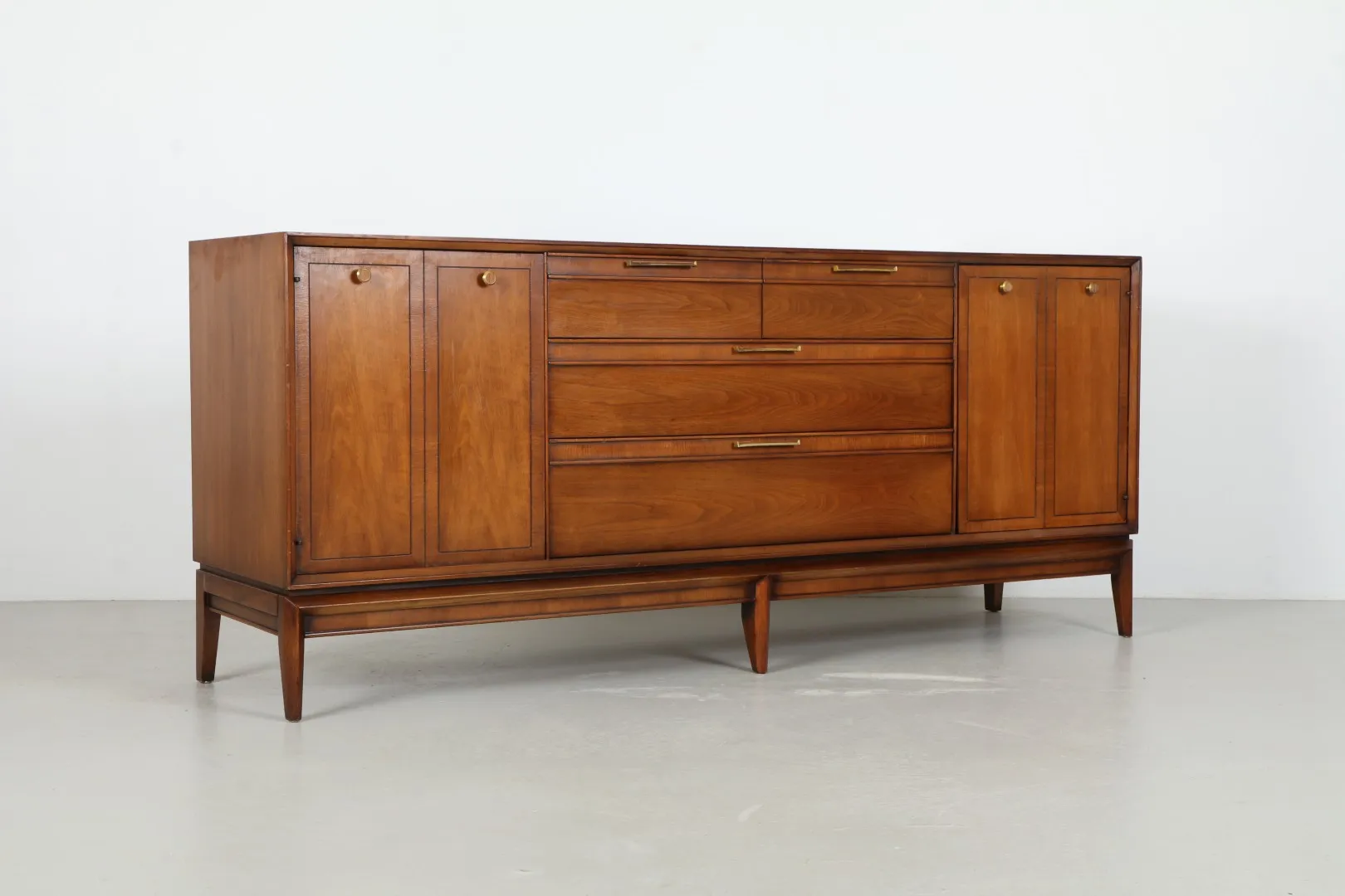 Bold Mid-Century American 'Pinnacle' Credenza by Drexel