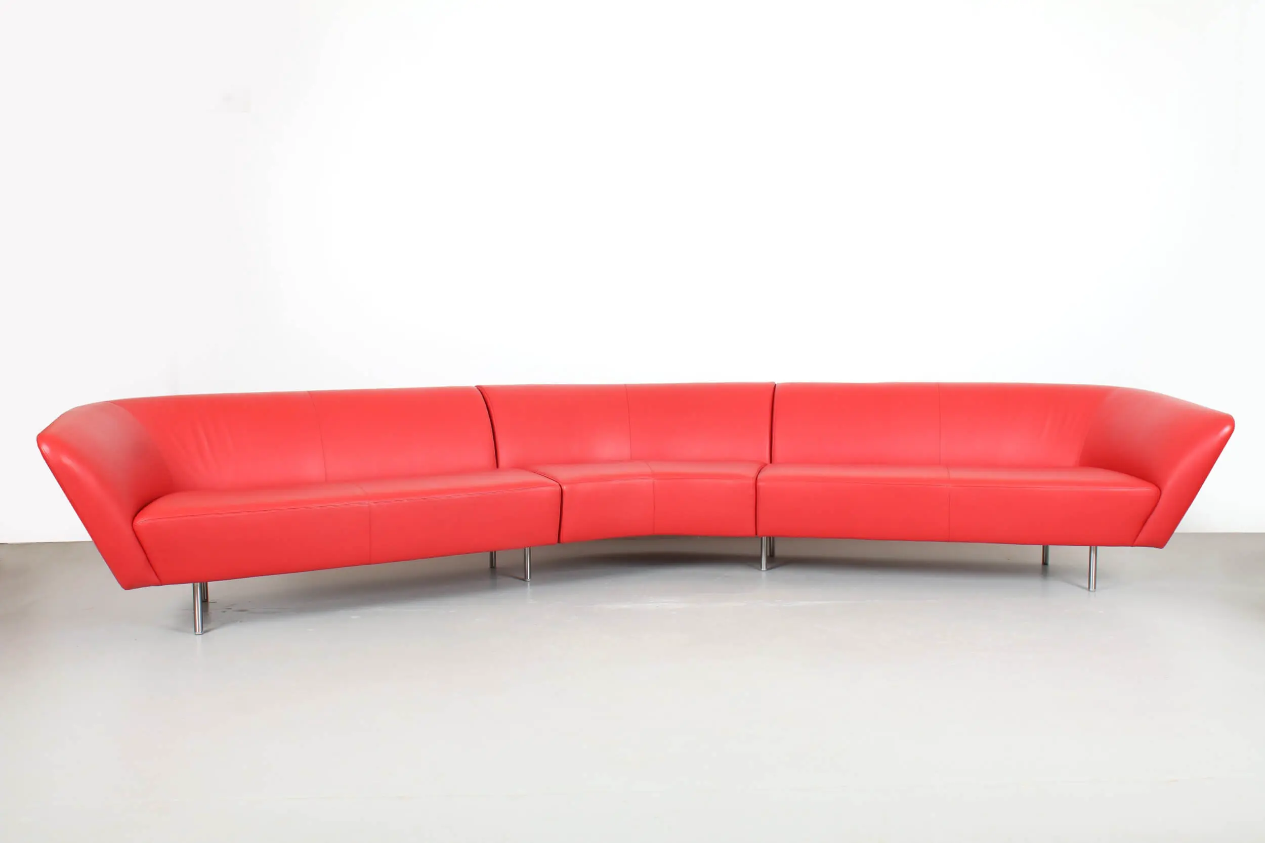 Impressive Lievore Altherr Molina 'Loop' Italian Leather Sofa by Arper