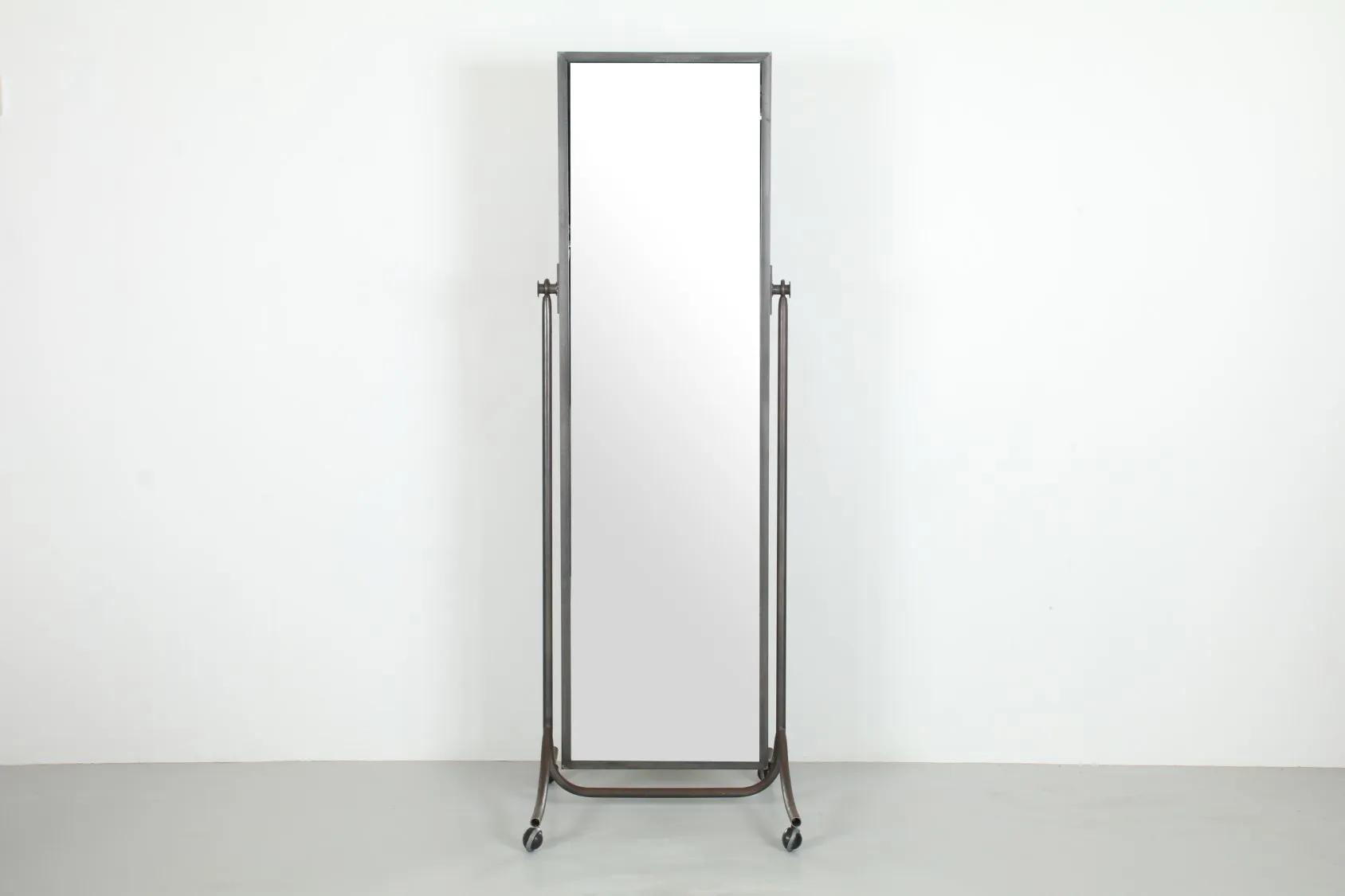 Rare Zambesi Floor Standing Mirror By Neville Findlay & Gary Hunt