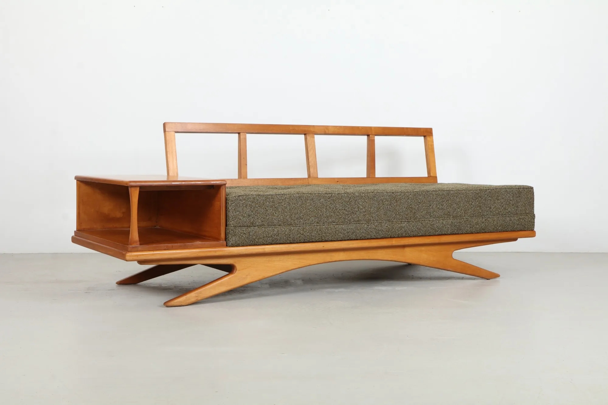 Sculptural Ces Renwick 'Sofarest' Settee by Airest