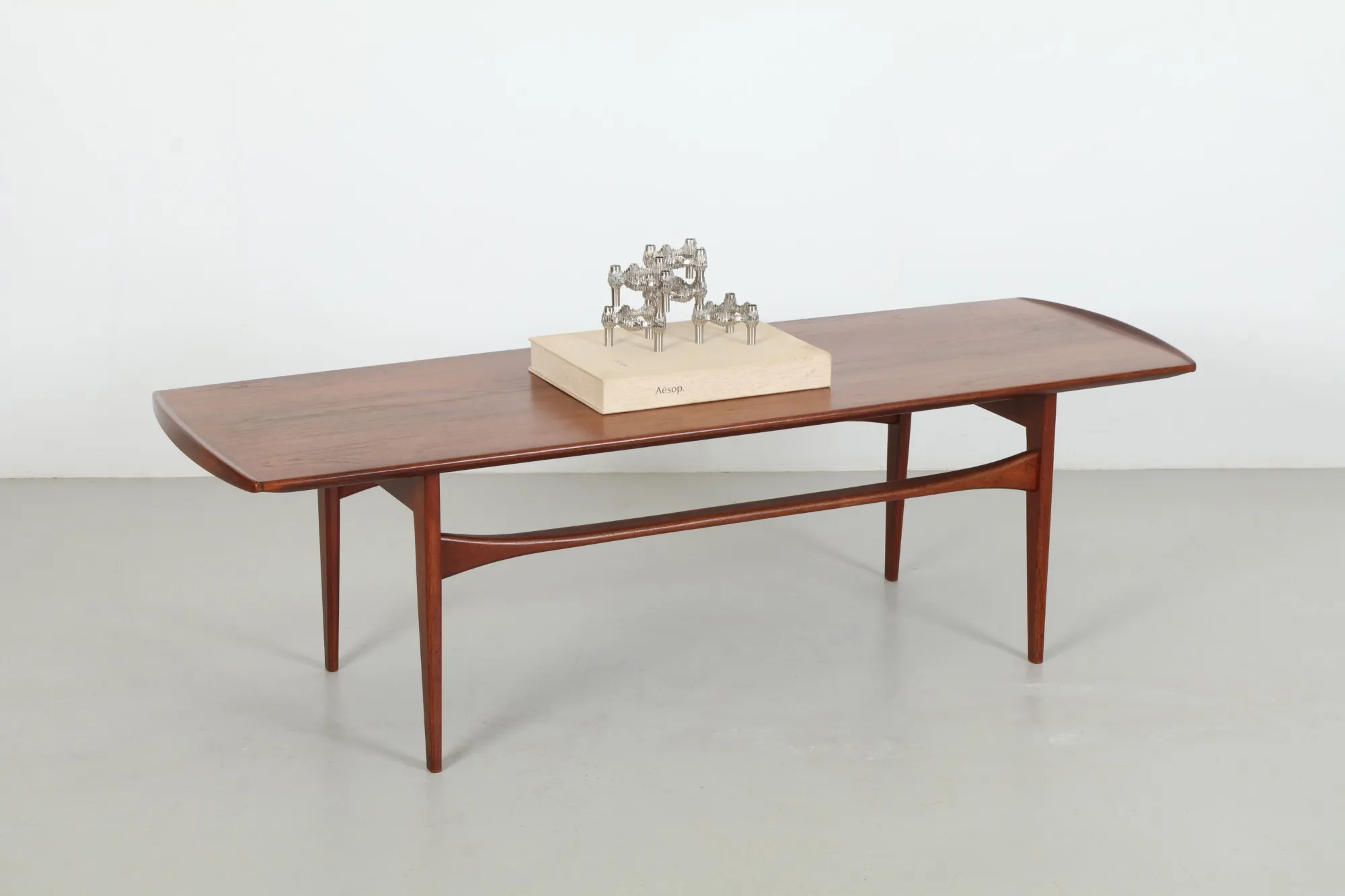 Sleek Joe Backhouse 'Kindt Larsen' Long Coffee Table by Backhouse